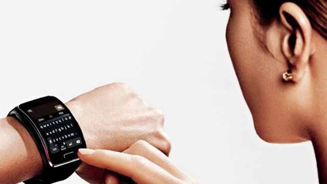 Samsungs nye smart-klokke har UV-varsel og simkort