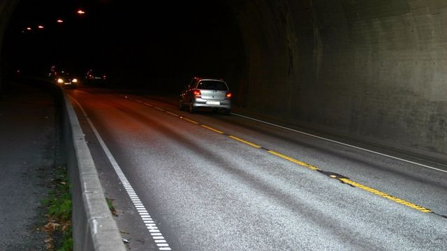Ledlys endrer kjøreadferd i tunneler