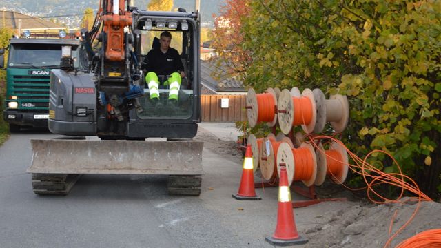 Mobil-teknikk 100-dobler fiberfart