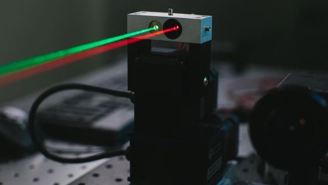 Disse høyteknologiske laserne skal levere internett