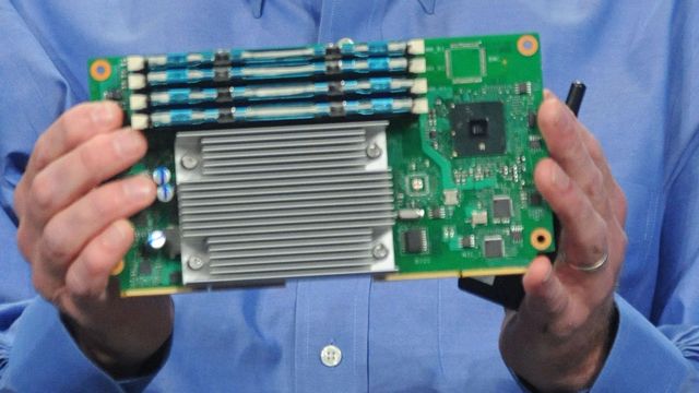 Intel vil at mange skal lage mikroservere