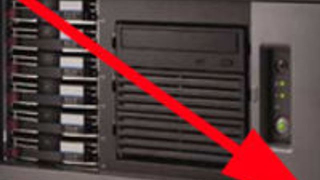 Serversalget tilbake til 2006-nivå
