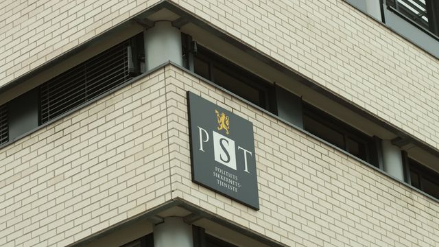 PST vil ha nettdebatter inn i DLD