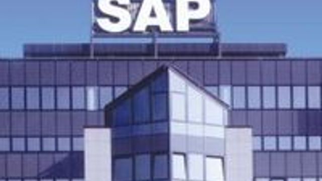 SAP håper på vekst etter elendig 2009