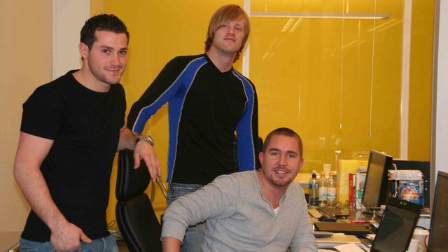 Norsk nettverk rir på Facebook-bølgen