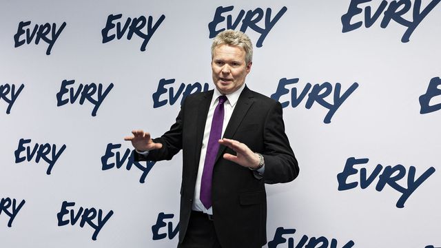 Aktiv hodejakt i Evry