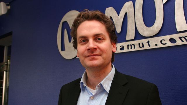 Vil doble månedlig omsetning til 225 kroner