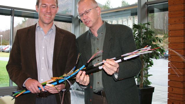 Satser 200 millioner på fiber