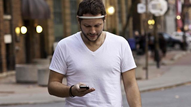 Styr mobilen med tankene