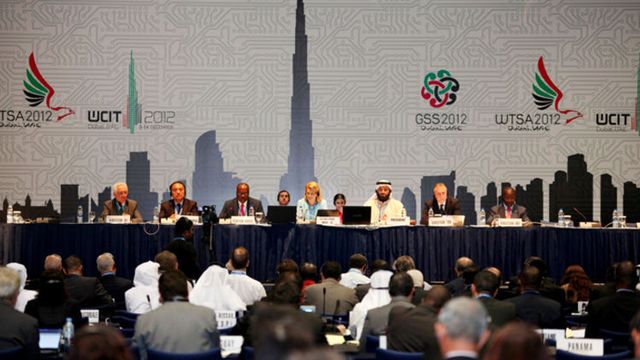 Avgjørende toppmøte igang