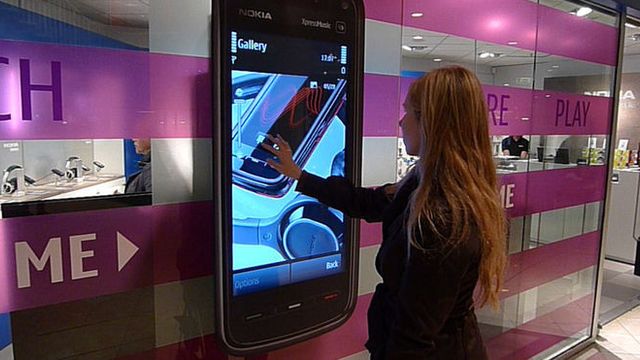 Bygger interaktive vinduer for Nokia