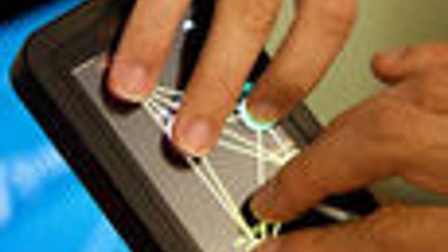 Snart kan du bruke alle fingrene på skjermen