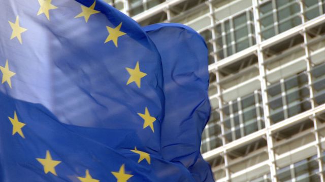 10 Høyre-stemmer kan stanse EU-direktivet