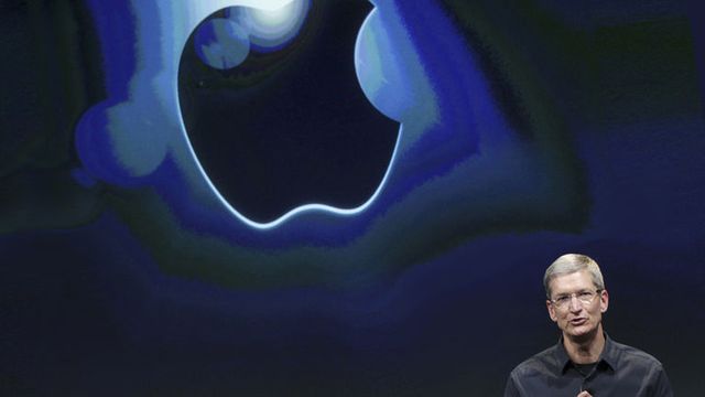 Apple jubles fram