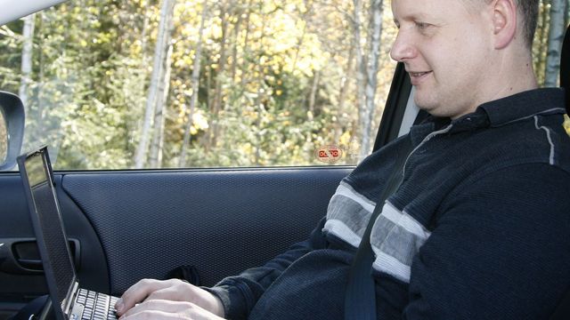 - Det er det rare. Folk betaler selv om de ikke må