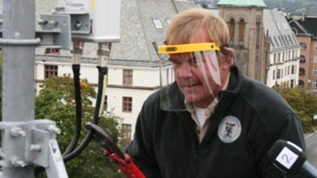 Ber sponsorer trekke pengestøtte