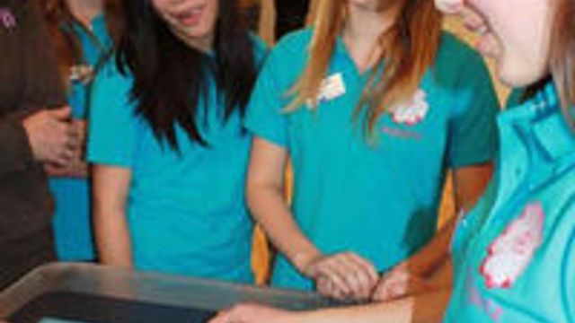 - Jenter er nett-pionerer