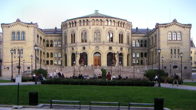Stjal topp-politikeres personnumre 
