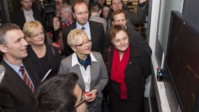 Fem statsråder besøkte Opera