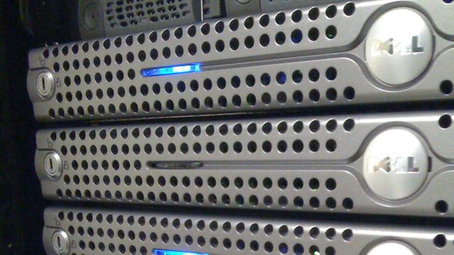 Dell opp i fallende servermarked