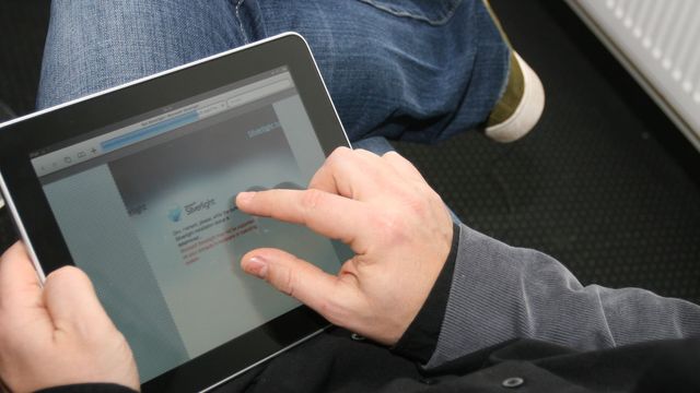 - Feil at iPad halverer laptop-salget