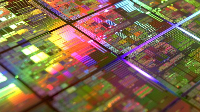 AMD planlegger brikker med tolv kjerner