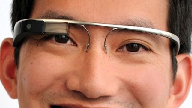 Google viser fram briller med utvidet virkelighet