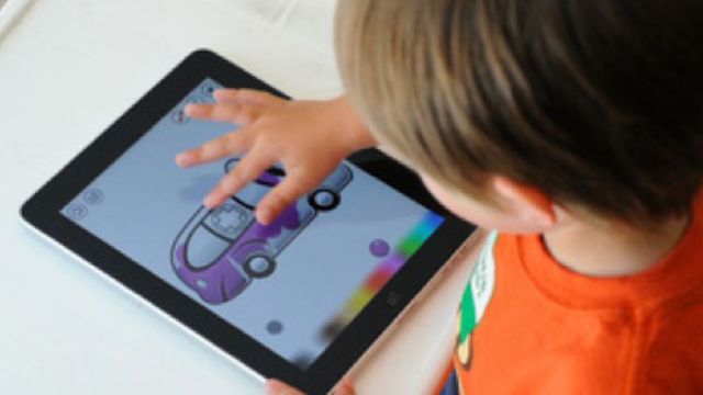 Nettbrett inntar svenske skoler