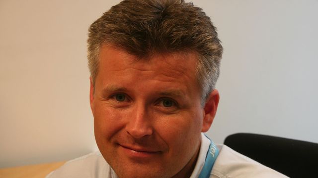 Mener elevene må klappe igjen PC-en