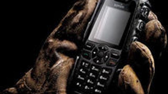 Denne mobilen tåler alt unntatt syrebad