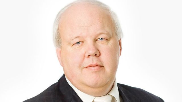 Evry-direktør går av