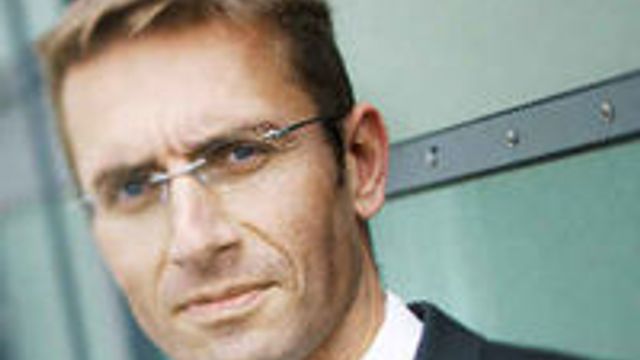 Først med «offisiell» ID