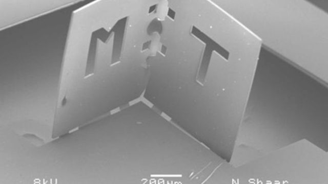 Bretter kretser med nano-origami