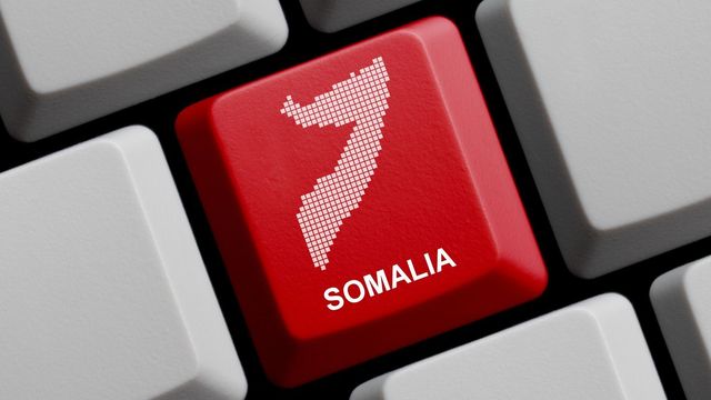 Legger mørk fiber i Somalia