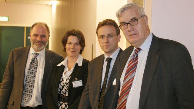 Politisk motstand mot datalagrings-direktivet