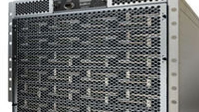Server med 512 Atom-brikker