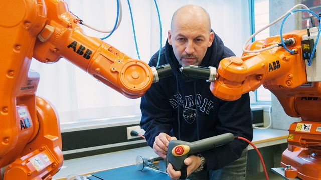 Heder til norsk robot-forsker 