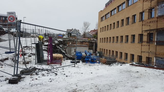 Gravde over kabel til Lyses hovedkvarter
