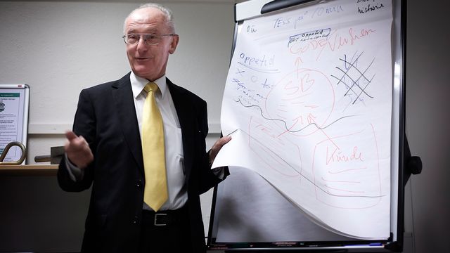 Subsea Valley ble unnfanget på hans kontor. Nå er han ferdig. 