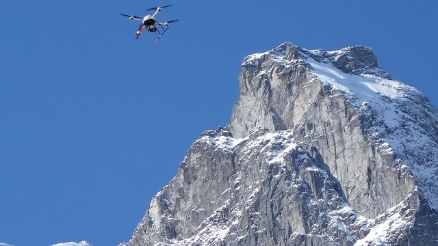 Nå vil flere statlige etater vurdere droner