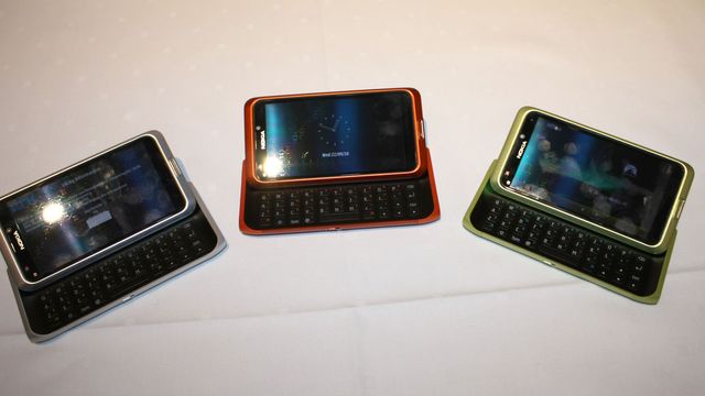 Lyntest av Nokia N8 og E7