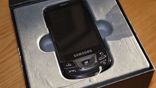 Unboxing: Samsung GT-I7500 Galaxy