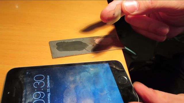 Hevder å ha lurt iPhones fingeravtrykkleser