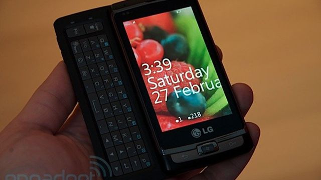 Her er den første Windows Phone 7-telefonen