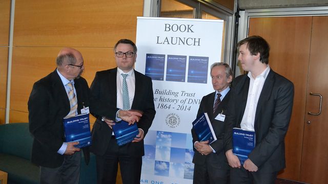 DNV fyller 150 år - nå er historien blitt bok