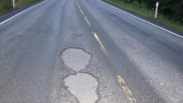 Bedre «lim» i asfalten skal gjøre veiene bedre