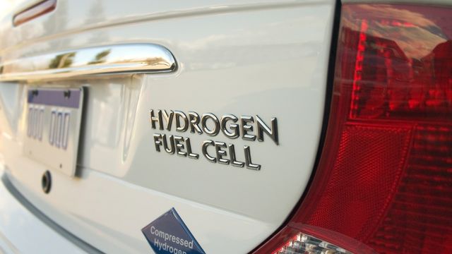 Nanopartikler kan redusere prisen på hydrogenbiler
