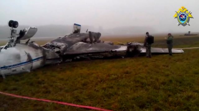 Flyplassledelsen trekker seg etter ulykken i Moskva