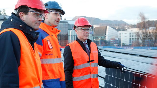 "Norges største solcelleanlegg" ble innviet to ganger i dag