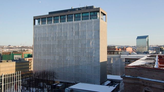 Tre måter å fjerne høyblokka på